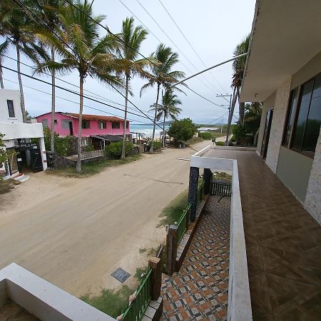 Hostal Janet Starlink Puerto Villamil Exterior photo